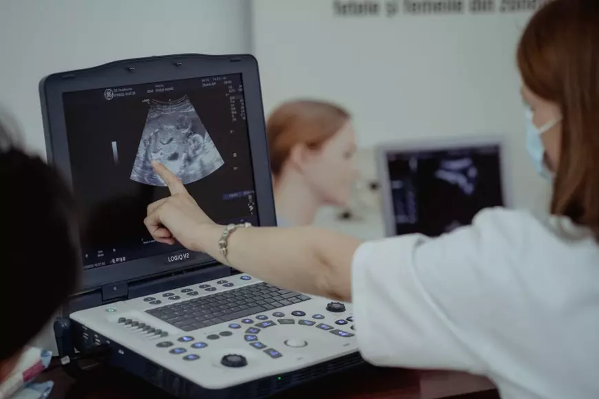 Trei caravane Sănătate pentru fiecare comunitate 