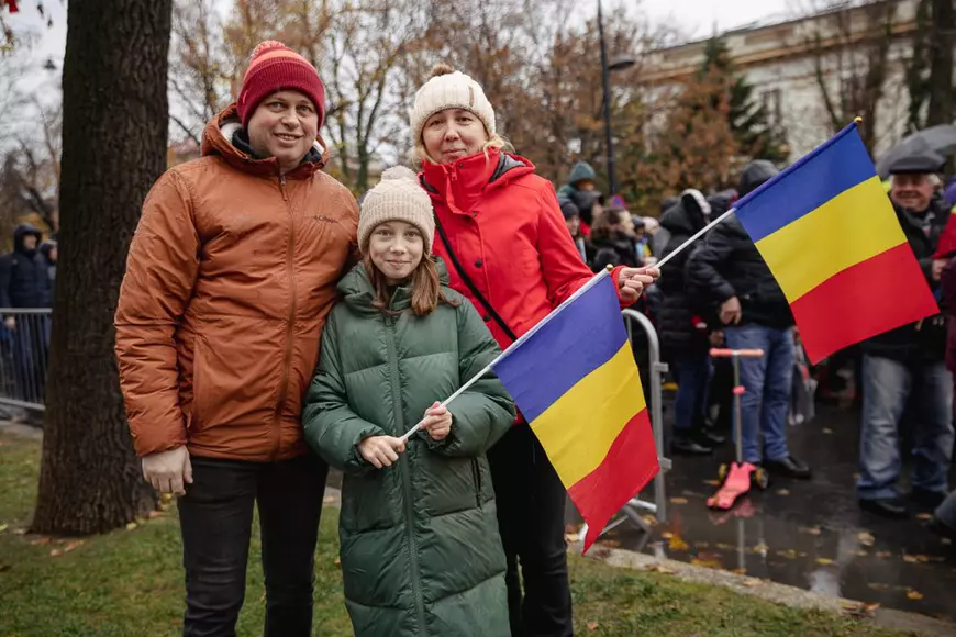 Reportaj de la parada de Ziua Națională. „A doua noastră casă!”, spun muncitorii străini. Român: „Îmi iubesc țara, dar nu conducătorii”