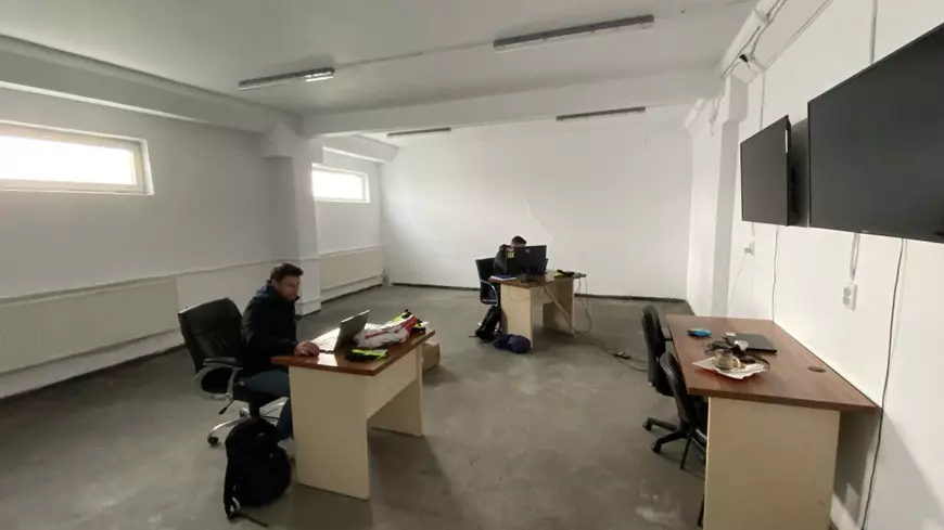 REPORTAJ. Celălalt hub, discret, al ajutorului dat Ucrainei. Poveștile oamenilor care au făcut ca o minune să reziste 