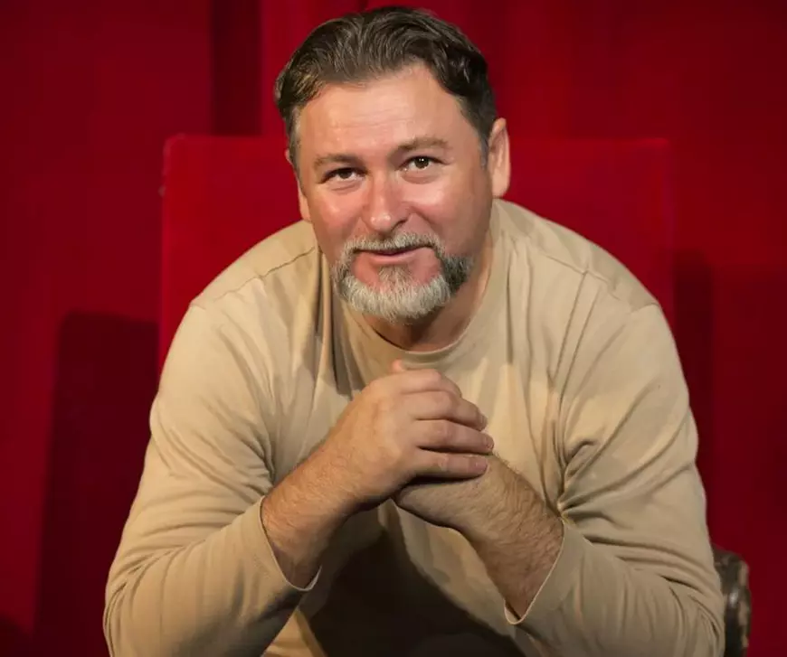 Doi consilieri PSD s-au luat la bătaie după ce au dansat Hora Unirii, la Huși. „A fost o joacă de băieți mai mari”