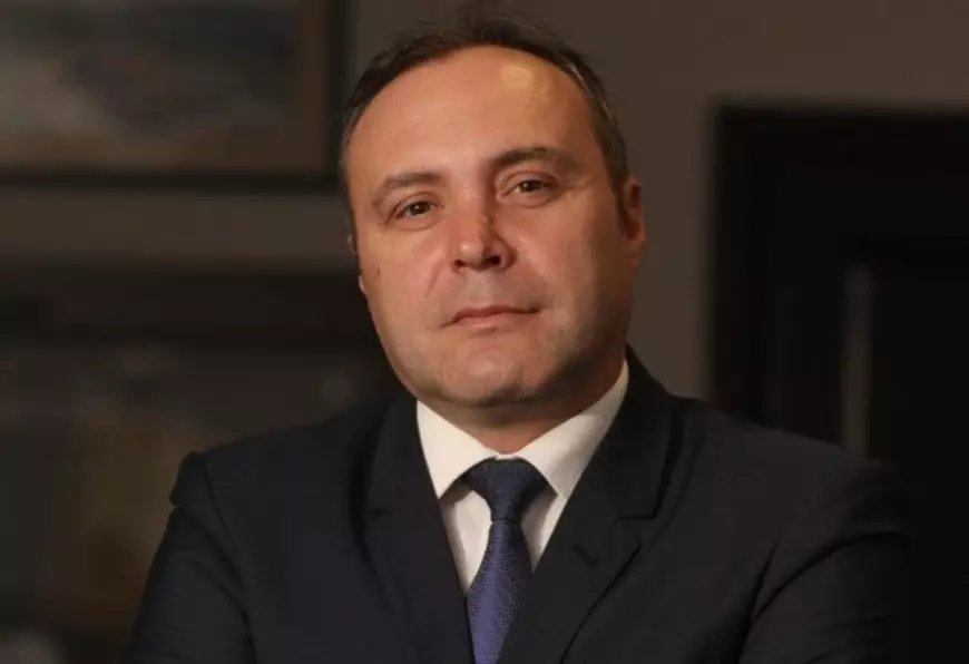 Ieftinirea gazelor de pe bursele mondiale nu se vede în facturile românilor. Un expert explică cum putem beneficia de prețuri mici