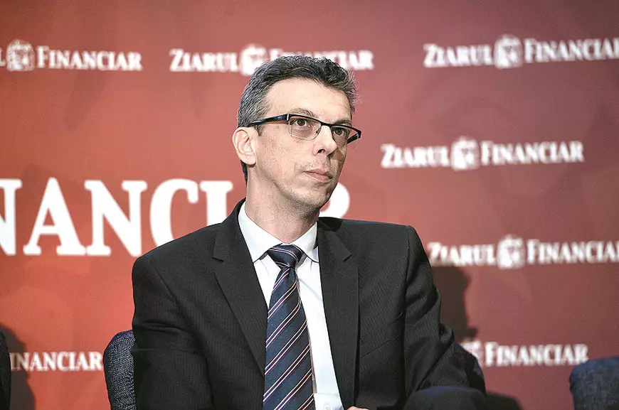 INVESTIGAȚIA CITY: Numit de PSD, președintele ASF, Nicu Marcu, a redesenat organigrama și l-a repus director pe directorul sub „supravegherea” căruia au dat faliment trei firme, lideri ai asigurărilor din România