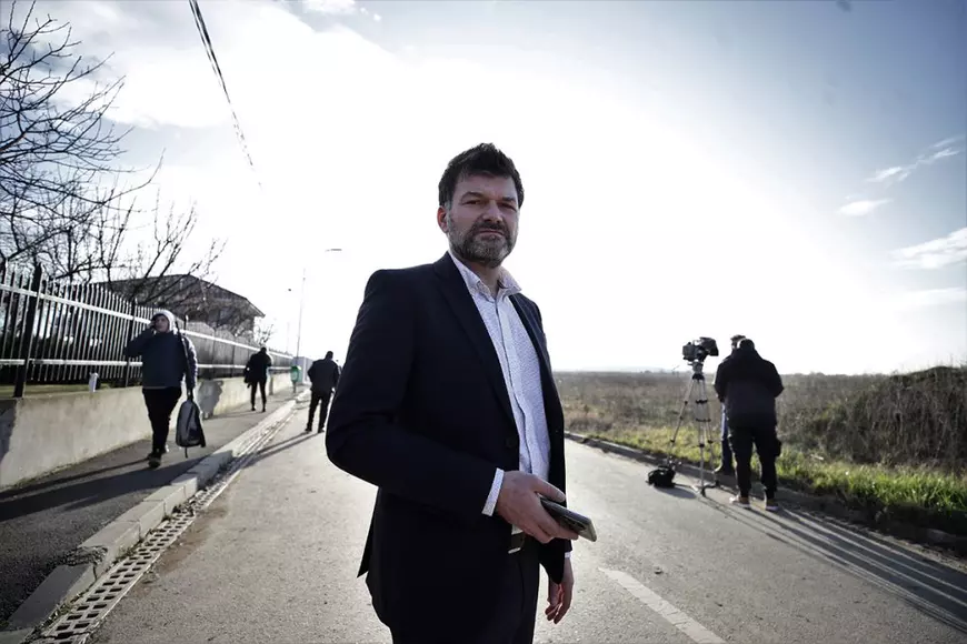 REPORTAJ. Giulești-Sârbi, cartierul de lângă Lacul Morii în care oamenii sunt atacați de câini. Vecinii femeii care a murit sfâșiată: „În timp ce ai mei sunau la 112, cei de la ASPA îmi ziceau să revin luni”