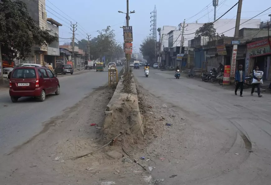 Revoltă în India, după ce o tânără a fost acroșată de o mașină și târâtă aproape o oră. „Muzica dată tare i-a acoperit țipetele”