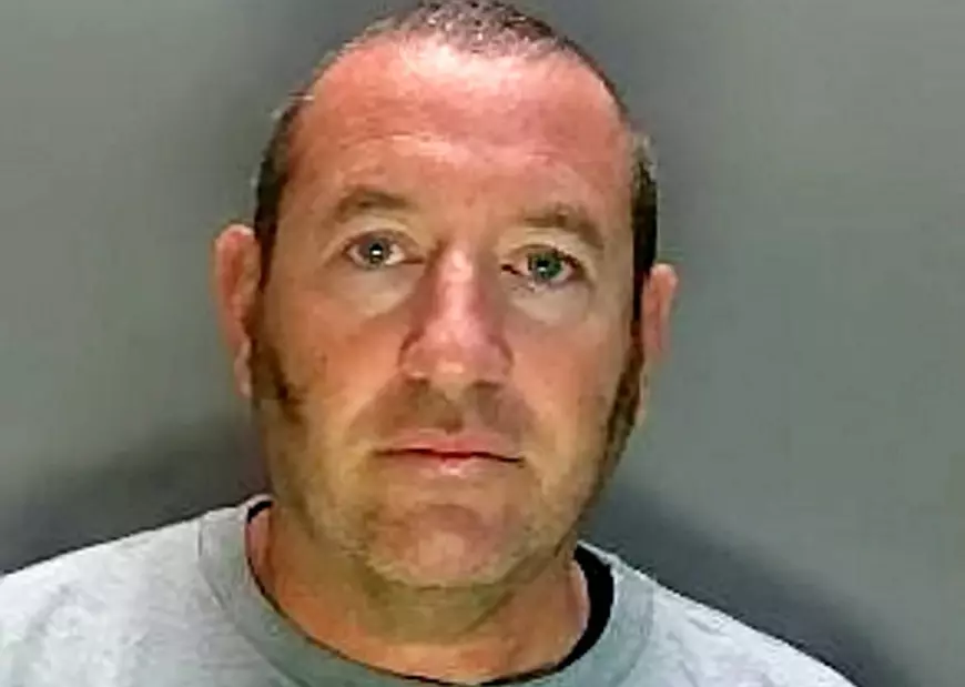 Toți polițiștii britanici vor fi verificați dacă au fost implicați în abuzuri sexuale, după cazul lui David Carrick, polițistul care a recunoscut 24 de violuri