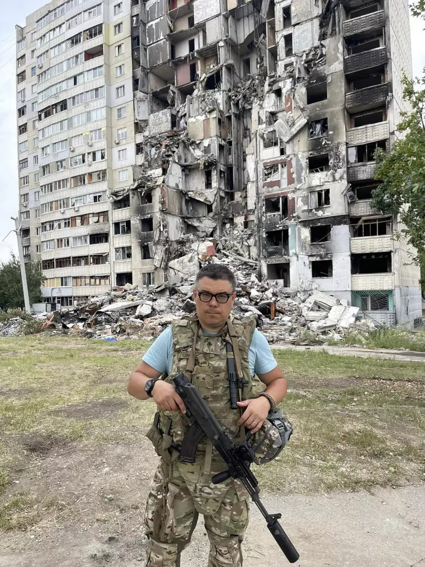 „Trebuie să le spunem oamenilor adevărul”, politolog ucrainean care luptă pe front. Războiul din Ucraina ar putea dura încă cinci ani, devenind apoi un conflict înghețat 