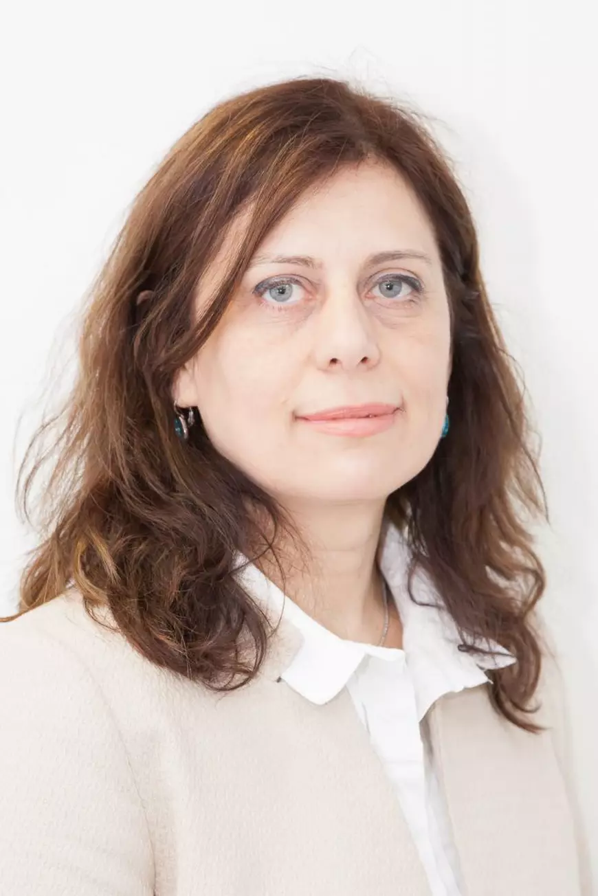 ONEST DESPRE BANII DIN SPITALE. Ce spun cinci medici români din străinătate despre plățile informale din clinicile lor. „Am voie să primesc o sticlă de vin sub 20 de euro. Nu am voie să primesc un Rolex”