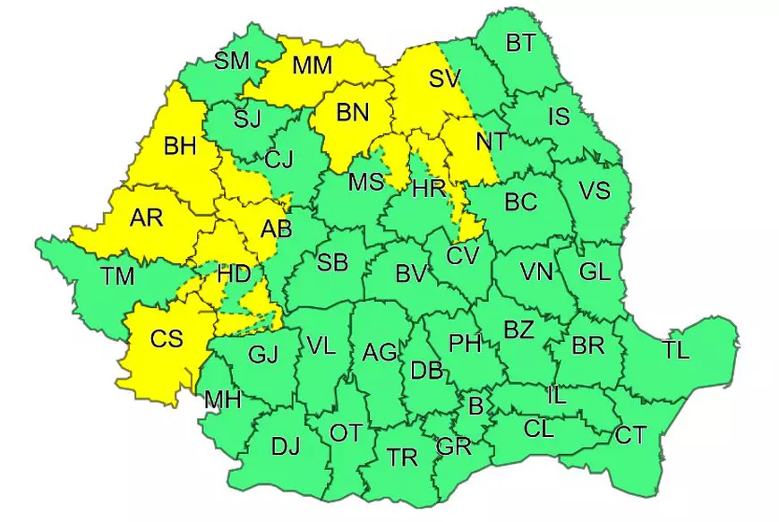 Avertizarea cod galben de ninsori abundente, prelungită. Meteorologii spun că va ninge serios în jumătate de țară, de duminică
