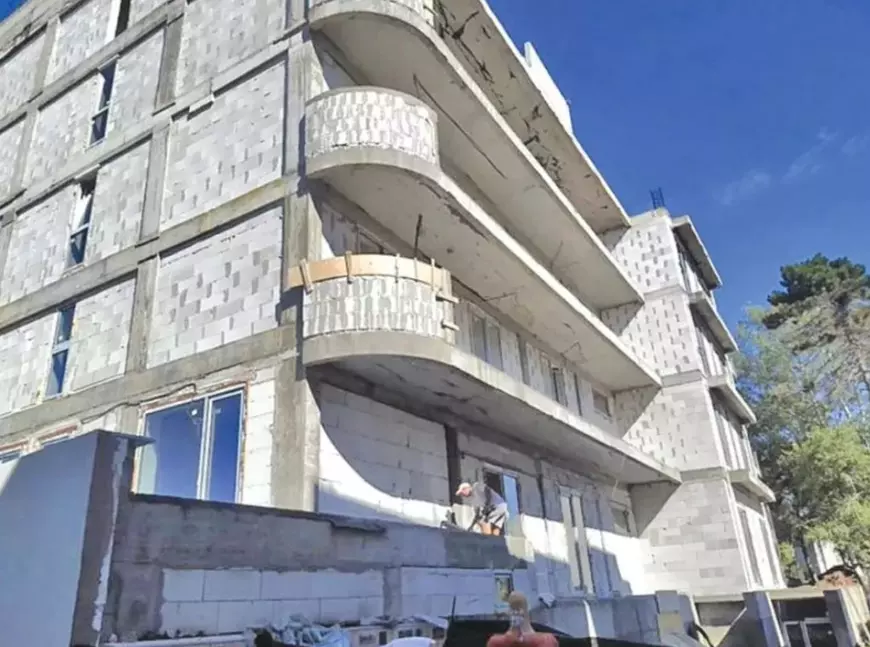 Anunțul făcut de Andreea Bănică despre hotelul ei de patru stele din Eforie Nord: „Am băgat mulți bani acolo și sperăm să îi și scoatem”