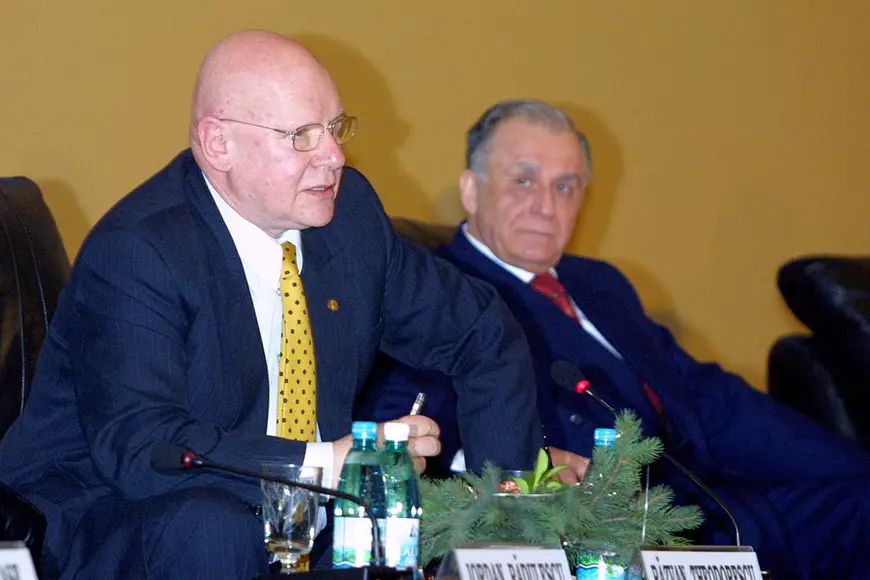 Răzvan Theodorescu a murit. Fostul ministru al culturii avea 83 de ani