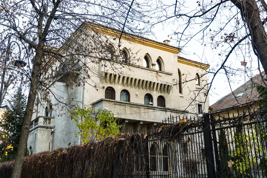 Muzee de vizitat în București - Muzeul Naţional al Hărţilor şi Cărţilor Vechi.