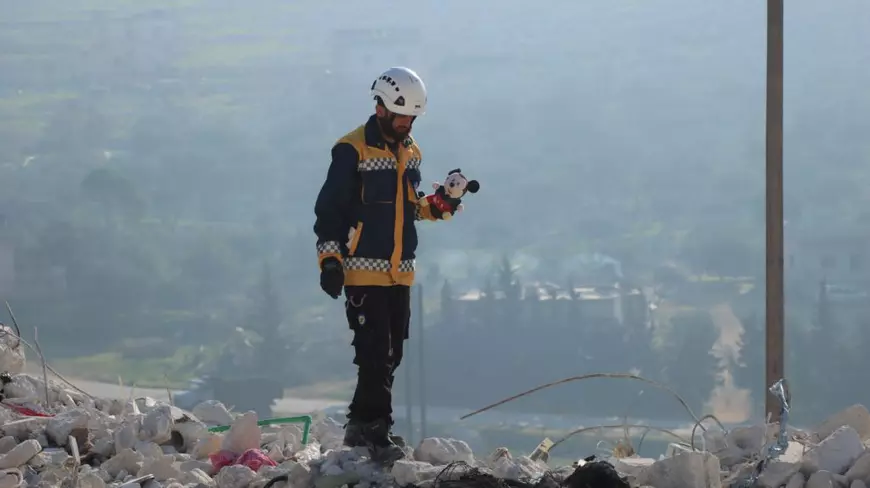 EXCLUSIV. Cinci sirieni vorbesc despre durerea și disperarea din țara lovită de cutremur și măcinată de război. „Singuri în fața dezastrului”