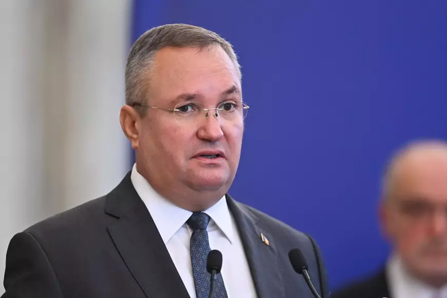 INTERVIU despre scumpirile RCA. USR îl atacă pe Ciucă: „Tot primim țeparii ăștia care îi gonesc pe cei onești. Ce spune Ciucă, să nu plătească daunele? Daunele nu dispar”