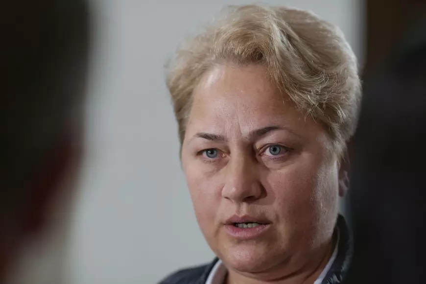 Judecătoarea acuzată că a luat 50.000 de euro mită de la o ghicitoare, repusă în drepturi de CSM. Faptele s-au prescris