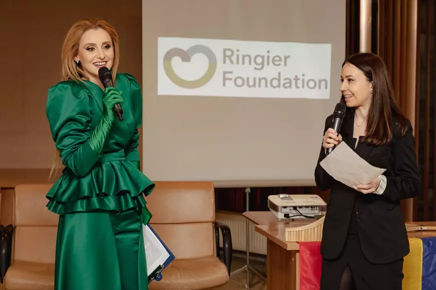 „Grijă pentru nou-născuți”, campanie umanitară a Fundației Ringier pentru achiziționarea unui sistem de livrare a oxidului nitric. Licitație caritabilă a unor obiecte donate de nume mari ale muzicii și sportului românesc