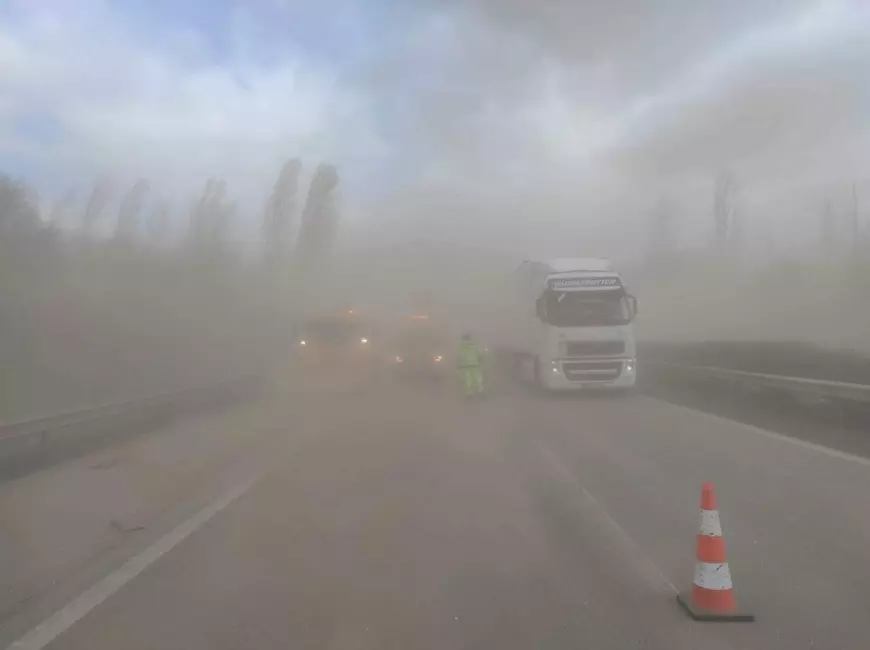 Accidentul cu 41 de mașini din Ungaria a fost filmat de camerele de supraveghere. Ce a provocat dezastrul. VIDEO