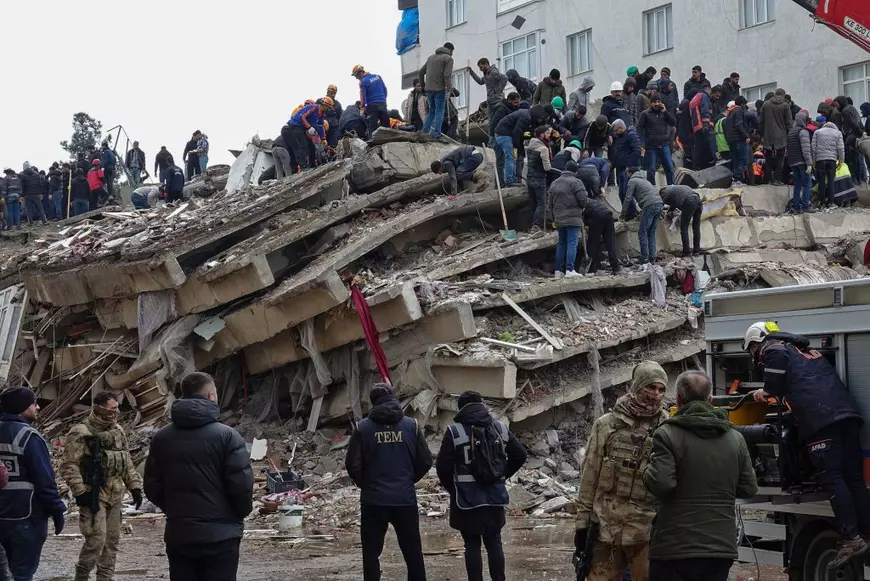 INTERVIU. Expertă în psihologia traumei, despre cum te pot urmări zeci de ani secundele de coșmar ale unui cutremur: „Unii se simt vinovați că au supraviețuit”