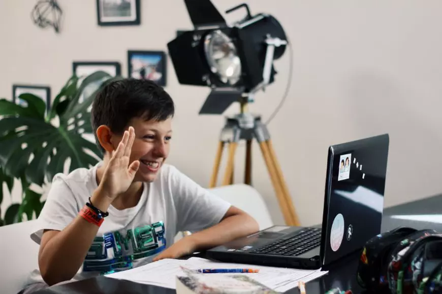 Limba engleză - cheia către o lume interconectată și plină de oportunități