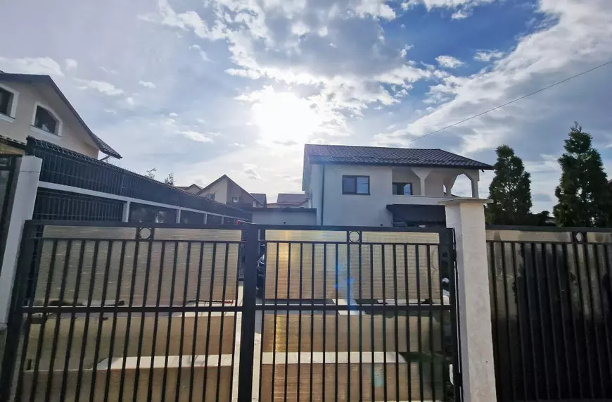 REPORTAJ. „Cum să vorbească femeile din PSD când șefa lor, Doina Federovici, l-a propulsat pe Budăi?” Portretul ministrului botoșănean la el acasă 