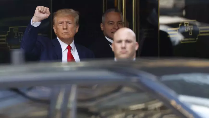 Imaginile unei zile istorice: inculparea fostului președinte Donald Trump, în fața unei Americi uluite