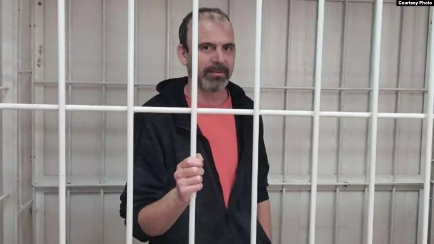 Nouă jurnaliști sunt încarcerați în Rusia „pentru că și-au făcut meseria”. Pedepse de la 6 până la 22 de ani de închisoare
