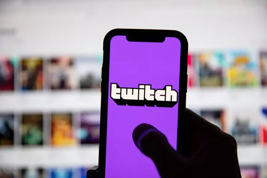 Reţele de socializare mai puţin cunoscute - Imagine cu pagina de pornire a platformei Twitch