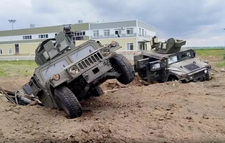 Milițiile care au atacat Belgorodul rusesc spun că au folosit vehicule de luptă americane. Unele imagini de la fața locului susțin afirmația