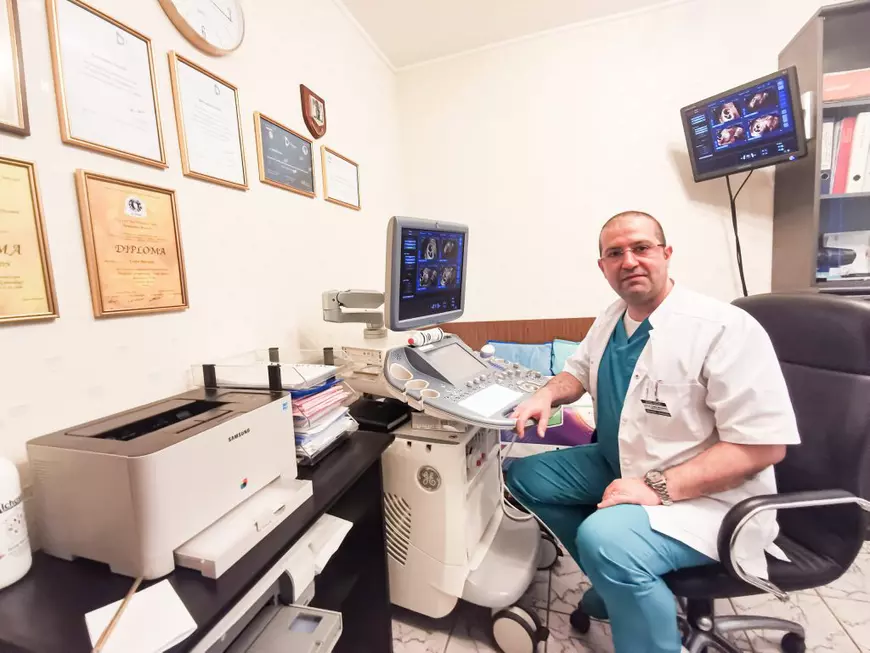 Doctor cercetat pentru ucidere din culpă primește post de profesor la Universitatea de Medicină și Farmacie din Craiova