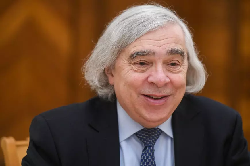 Miliardarii din tehnologie, companiile petroliere și fondurile suverane pariază pe fuziunea nucleară, „Sfântul Graal al afacerilor”