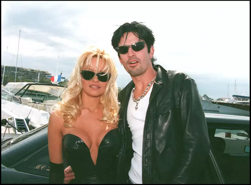 FOTO. Cum arată vila de lux a fostului soț al Pamelei Anderson. A vândut casa în cele din urmă, dar în pierdere