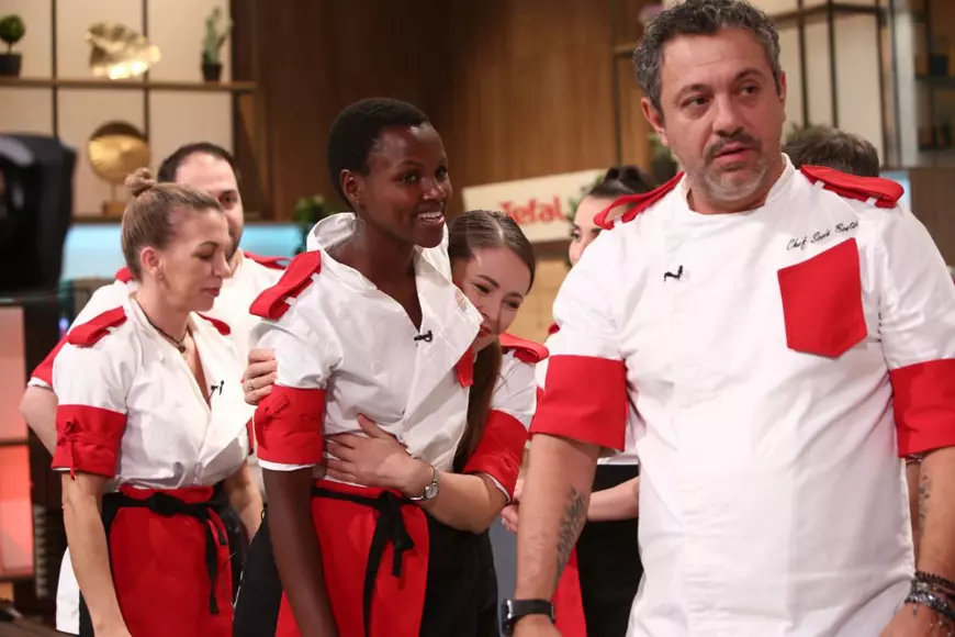 Câte doi concurenți eliminați într-o ediție la „Chefi la cuțite”. Jurații sunt disperați: „Ne vom împuțina rapid”