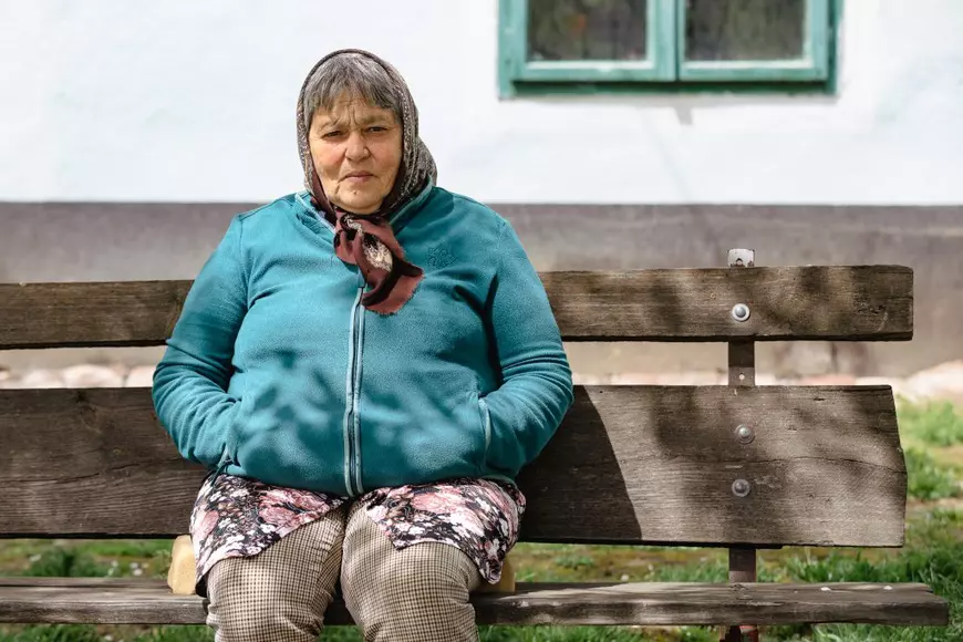 REPORTAJ. Vecinii Regelui Charles de la Viscri, curioși să vadă încoronarea la TV, triști că n-o să-i mai viziteze ca înainte: „Are alte responsabilități acum”