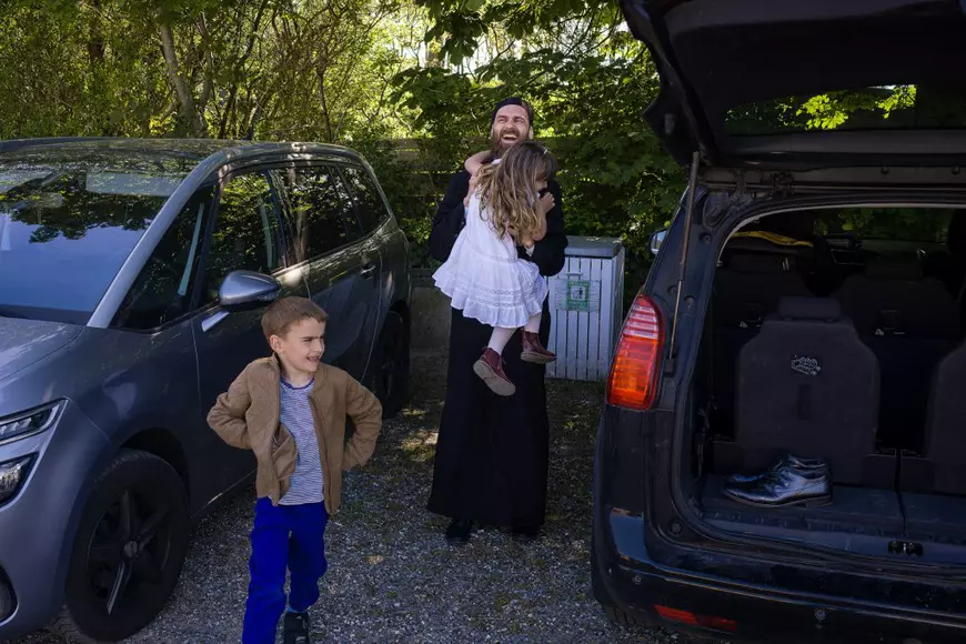 „Este mare nevoie de preoți care să fie cu adevărat cinstiți” - apelul unui preot român 