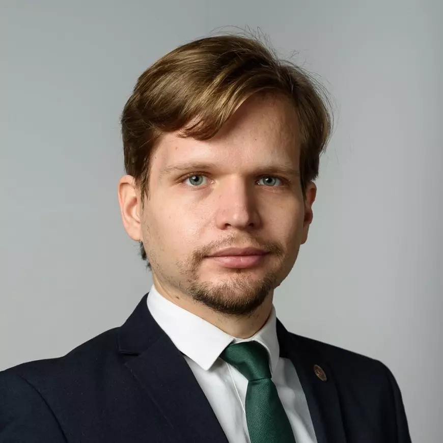 Partidul REPER nu renunță la proiectul de lege care vrea test psihiatric pentru candidații la parlamentare. Medic psihiatru: „Politicienii folosesc termeni medicali pe care nu-i înțeleg”