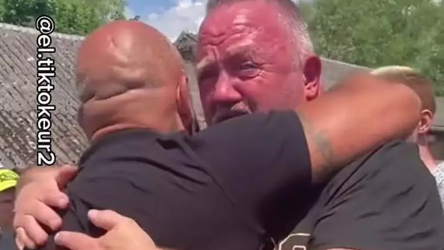 Un bărbat care și-a înscenat propria moarte a apărut cu elicopterul la funeralii, în Belgia: „Singura variantă ca familia să vină să mă vadă”