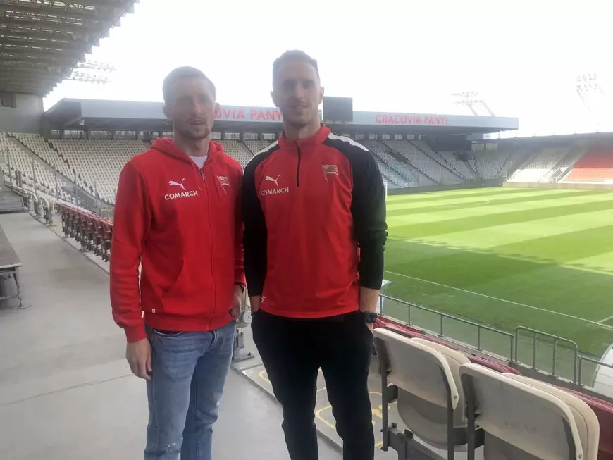 REPORTAJ. „La noi te duci la magazin și nu știi pe ce ai dat 300 de lei. Aici umpli coșul de banii ăștia”. Mutat de șapte ani în Polonia, un român cunoscut explică de ce nu ar vrea să mai revină acasă