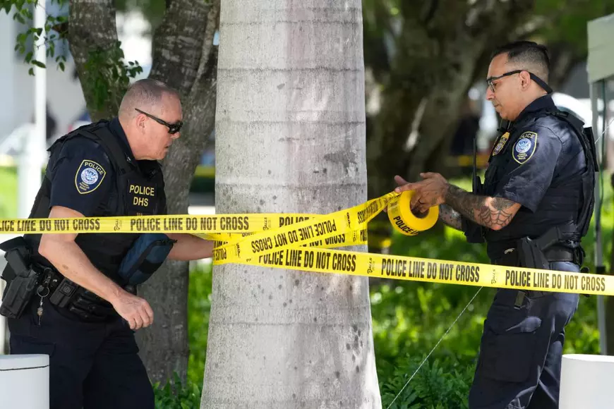 Donald Trump a zburat la Miami, unde va compărea în fața tribunalului în cazul documentelor clasificate ascunse inclusiv în toaletă