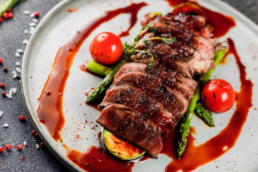 Chateaubriand cu sos de vin