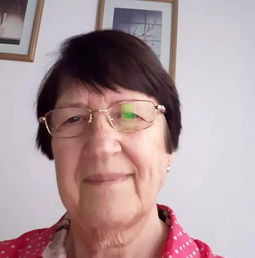 La 81 de ani, „doamna Valeria” încă își consultă pacienții dintr-o comună din Botoșani. „Ce să fac acasă, să mă uit la telenovele?”