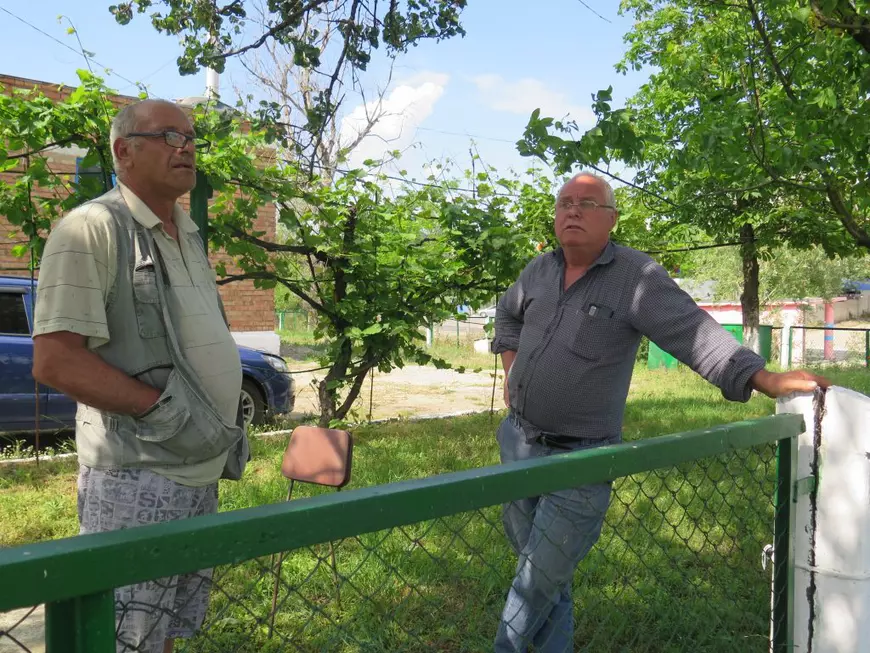 REPORTAJ LA CASTELUL MIMI. Liderii Uniunii Europene au ajuns în Republica Moldova și vor vedea locul de unde le vin oamenii care le muncesc  pe câmpuri, pe șantiere și în locuințe