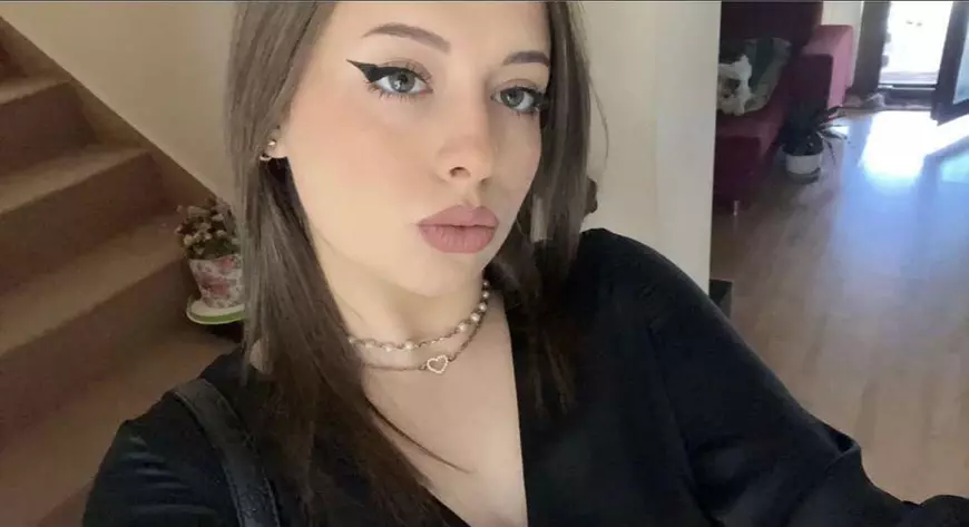 Foști elevi îi învață pe elevii de azi cum să-și gestioneze emoțiile de la Evaluarea Națională și Bac. De la exerciții de respirație la cum și cât să învețe