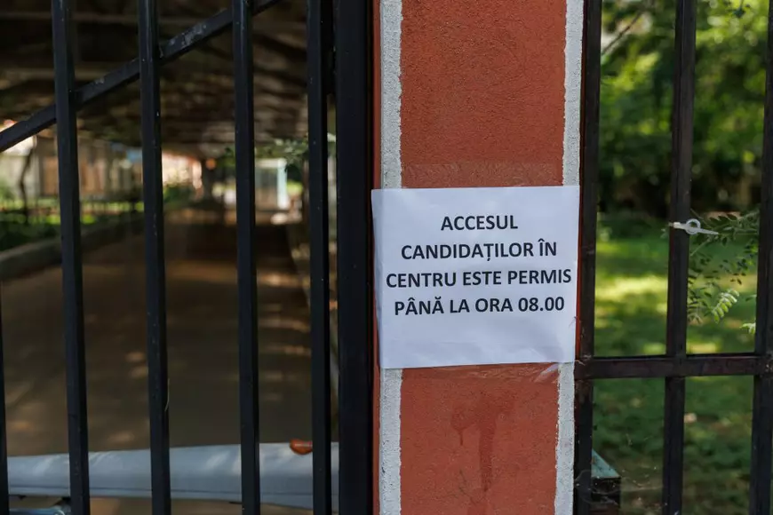 IT-iști care vor să devină profesori de informatică, despre examenul de titularizare: „E absurd să scriu despre iconițele de pe calculator”
