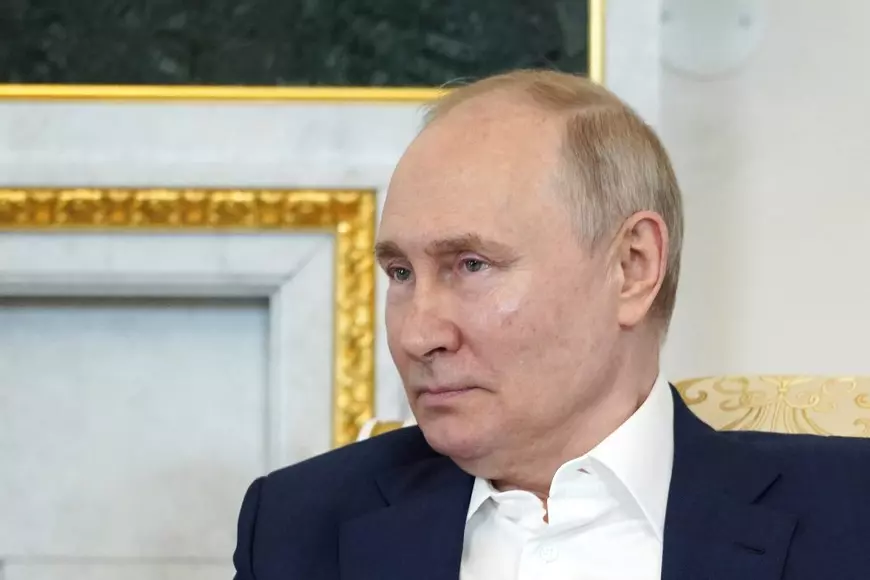 INTERVIU. Autorul „Cărţii negre a lui Putin”, despre naivitatea liderilor europeni față de Kremlin: „Avem o clasă politică nouă, care habar n-are ce e un Kalashnikov”