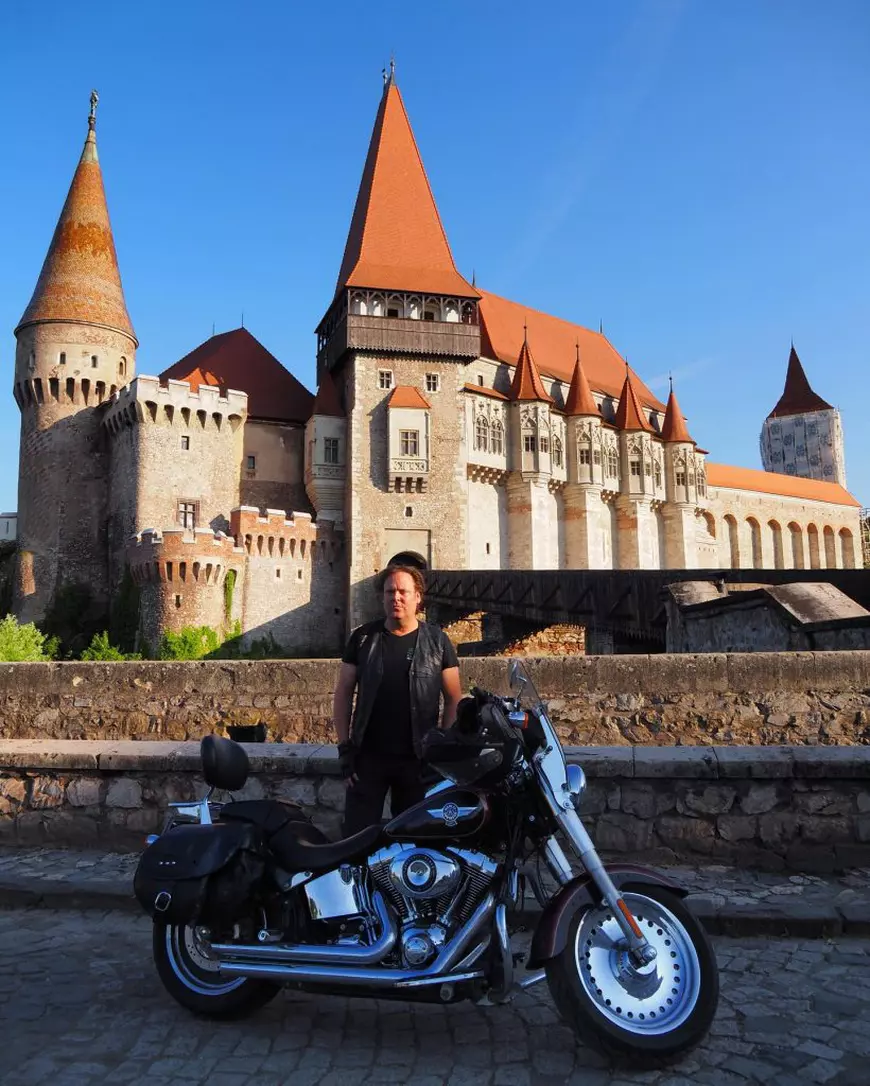 EXCLUSIV. Cum vrea România să atragă turiști britanici în stațiunile balneare: promovare pe BBC, toate clipurile sunt produse de Charlie Ottley