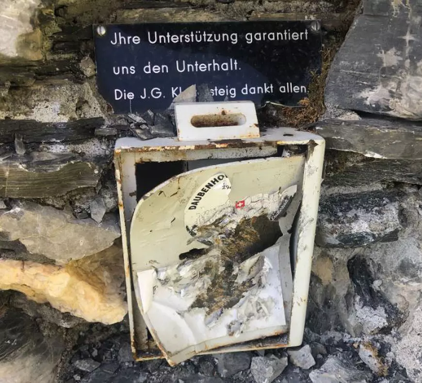 Furt la altitudine, în Elveția: hoții au parcurs un traseu pentru alpiniști experimentați pentru a lua o cutie cu donații