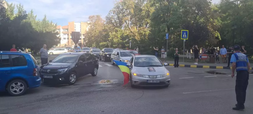 REPORTAJ. „Nici noi nu mai avem aer!” Botoșaniul fierbe și cere ca toți românii să se alăture protestelor, ca să nu se mai repete ce i s-a întâmplat Alexandrei