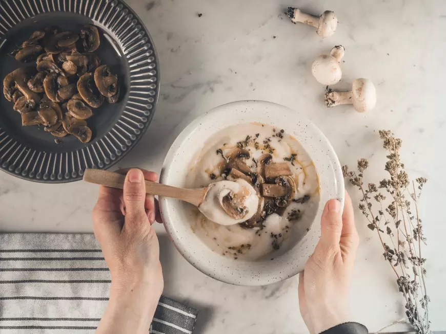 Supă cremă de ciuperci champignon