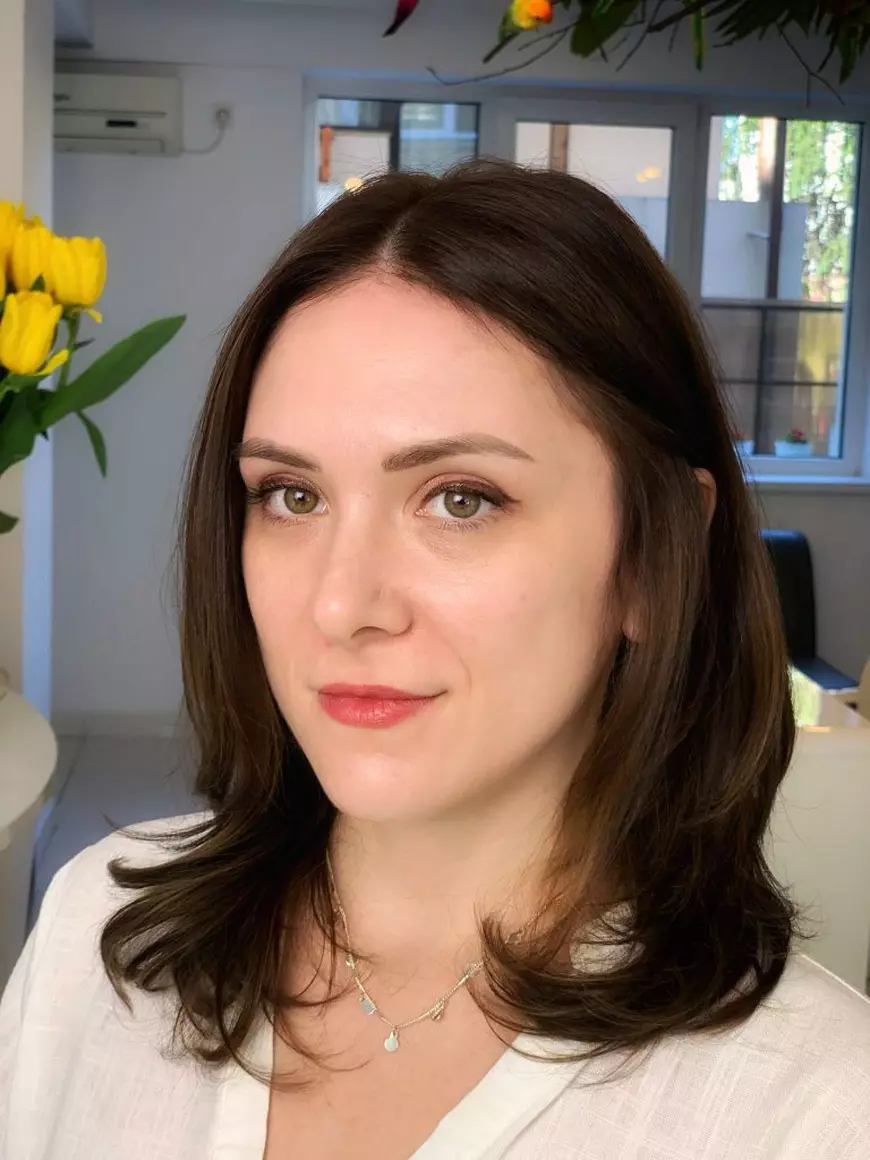 În țara în care 8 din 10 cărți sunt piratate se tem scriitorii și traducătorii de inteligența artificială? „Noi, în România, ne gândim la supraviețuire”