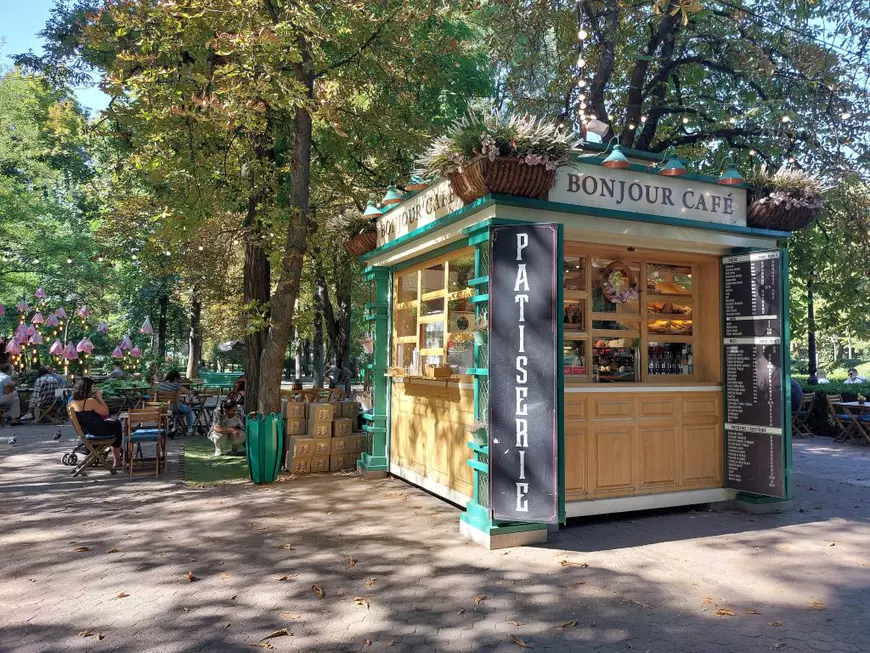Cum a văzut Chișinăul un locuitor al Bucureștiului, ajuns pentru prima oară acolo. „Ca prostul, am întrebat dacă pot să plătesc cu cardul”