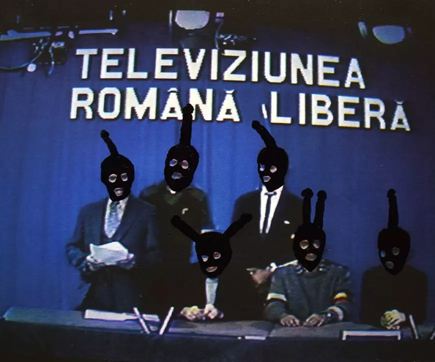 Politicienii cu cagule: lovitura aspră a unuia dintre cel mai bine vânduți pictori din România 